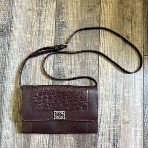 Minnetonka Dark Brown Leather Like Crossbody Purse with Adjustable Strap